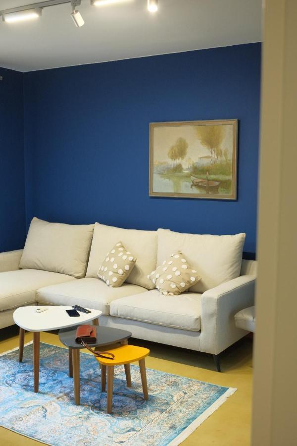 Oak Street Apartment Тирана Екстериор снимка
